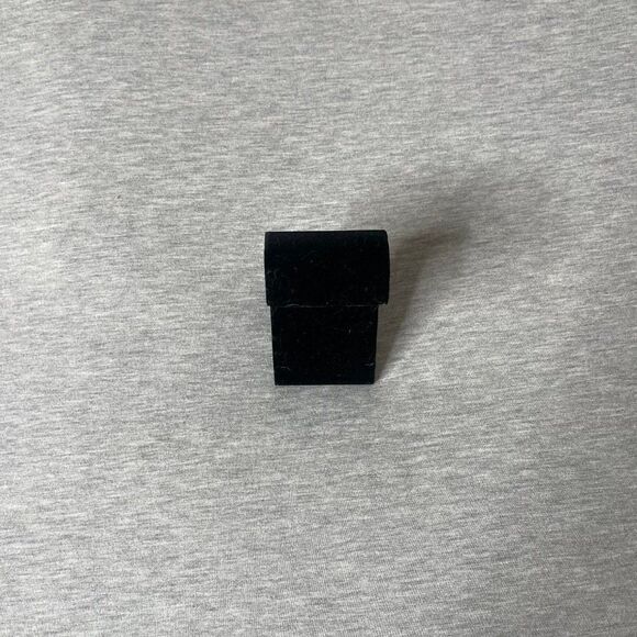 Mooca Black Velvet Earring Stand Photography Display - Picture 5 of 7